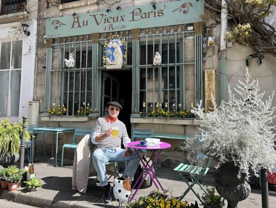 Au Vieux Paris d´Arcole on Île de la Cite