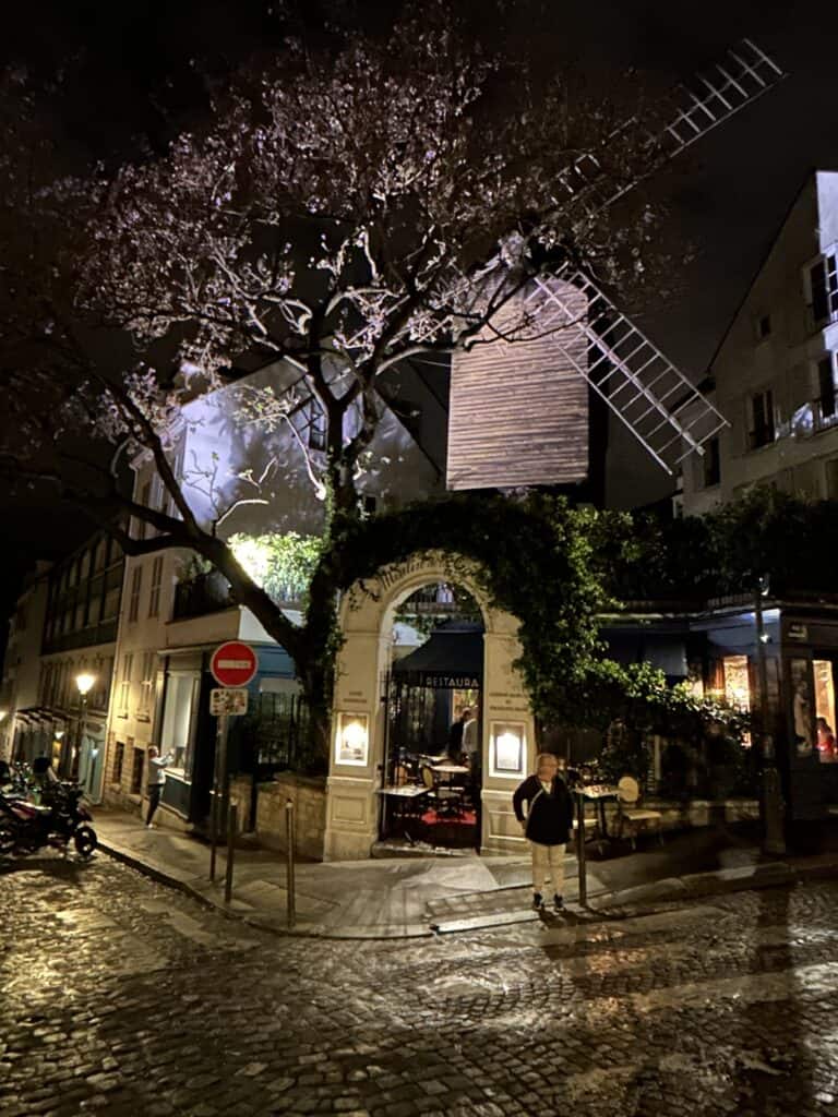 Restaurant Moulin de Galette Montmartre