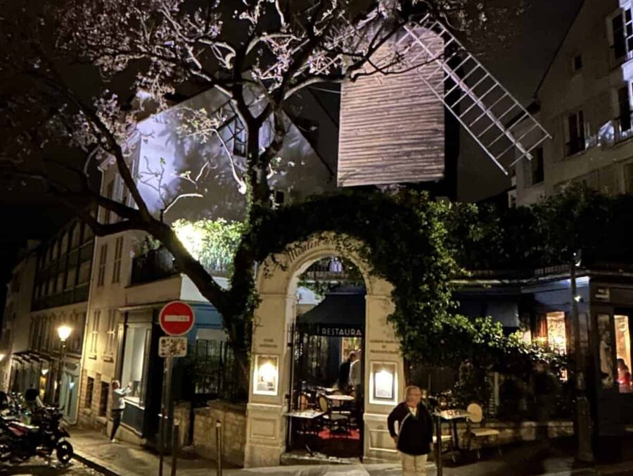 Restaurant Moulin de Galette Montmartre
