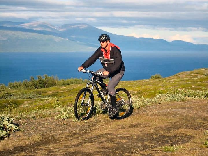 PeA mountainbiking in Abisko