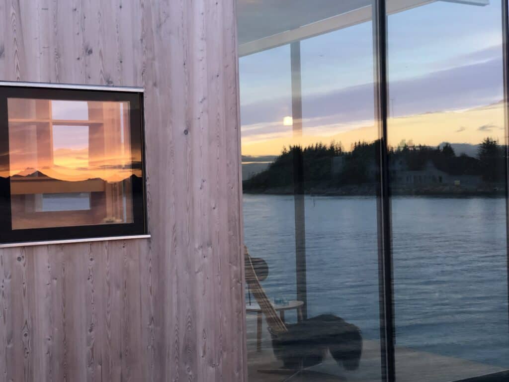 Fjord cabins in Manshausen, Norway