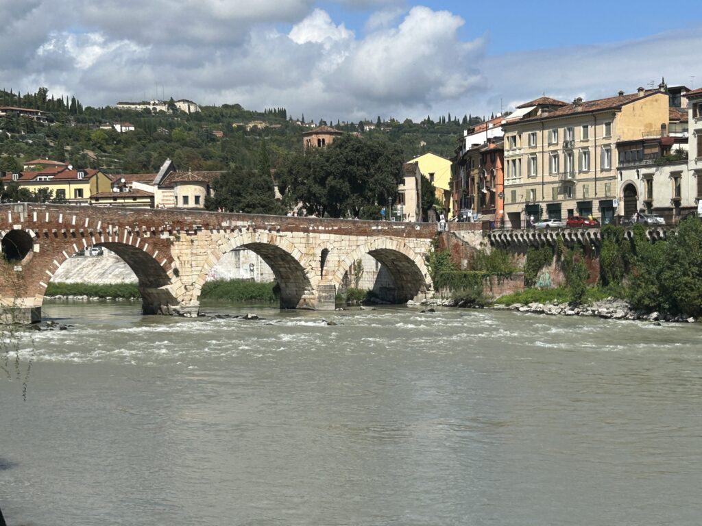 Ponte Pietra