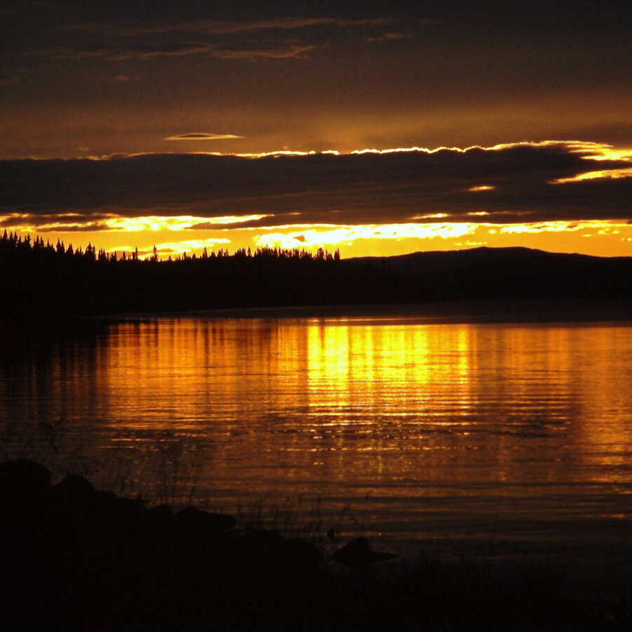 Stora Blåsjön vid Gäddede i nordligaste Jämtland