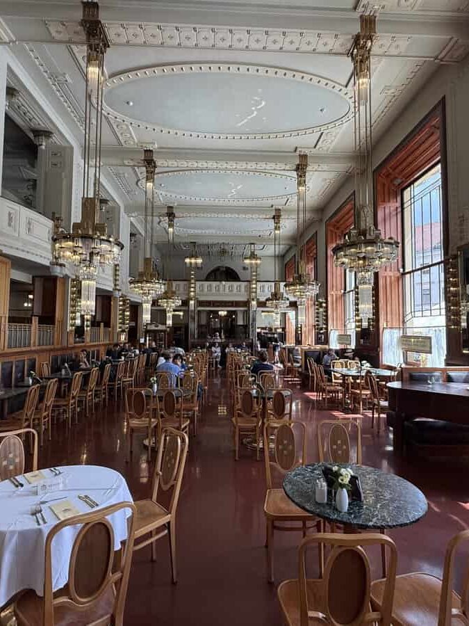 Municipal Cafe in Art Deco style Prague
